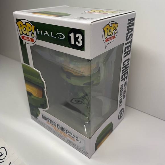 Master Chief Funko Pop! - Picture 3 of 5